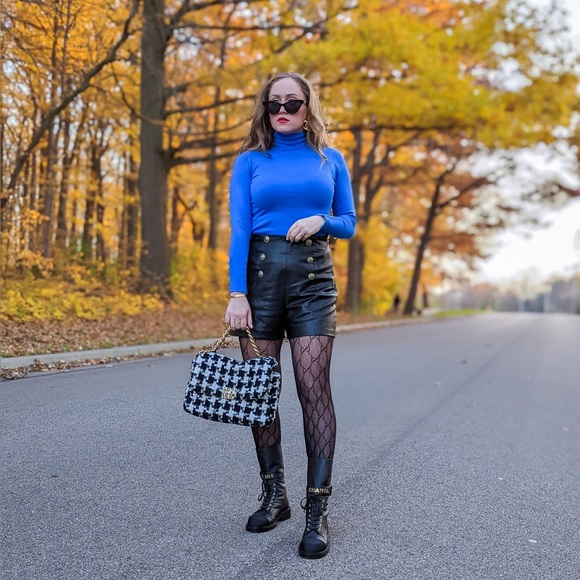 Chanel 21B Black Leather Lace Up Parade Combat Boots - Picture 3 of 9